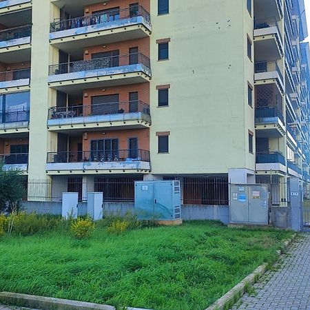 Love Home Apartament Near The Airport ฟิวมิชีโน ภายนอก รูปภาพ