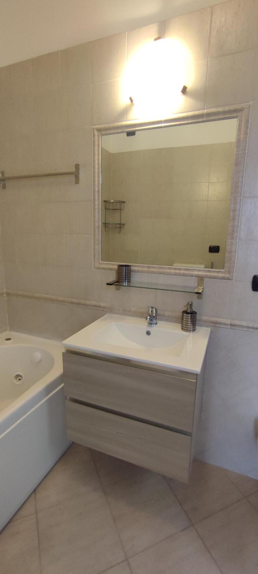 Love Home Apartament Near The Airport ฟิวมิชีโน ภายนอก รูปภาพ