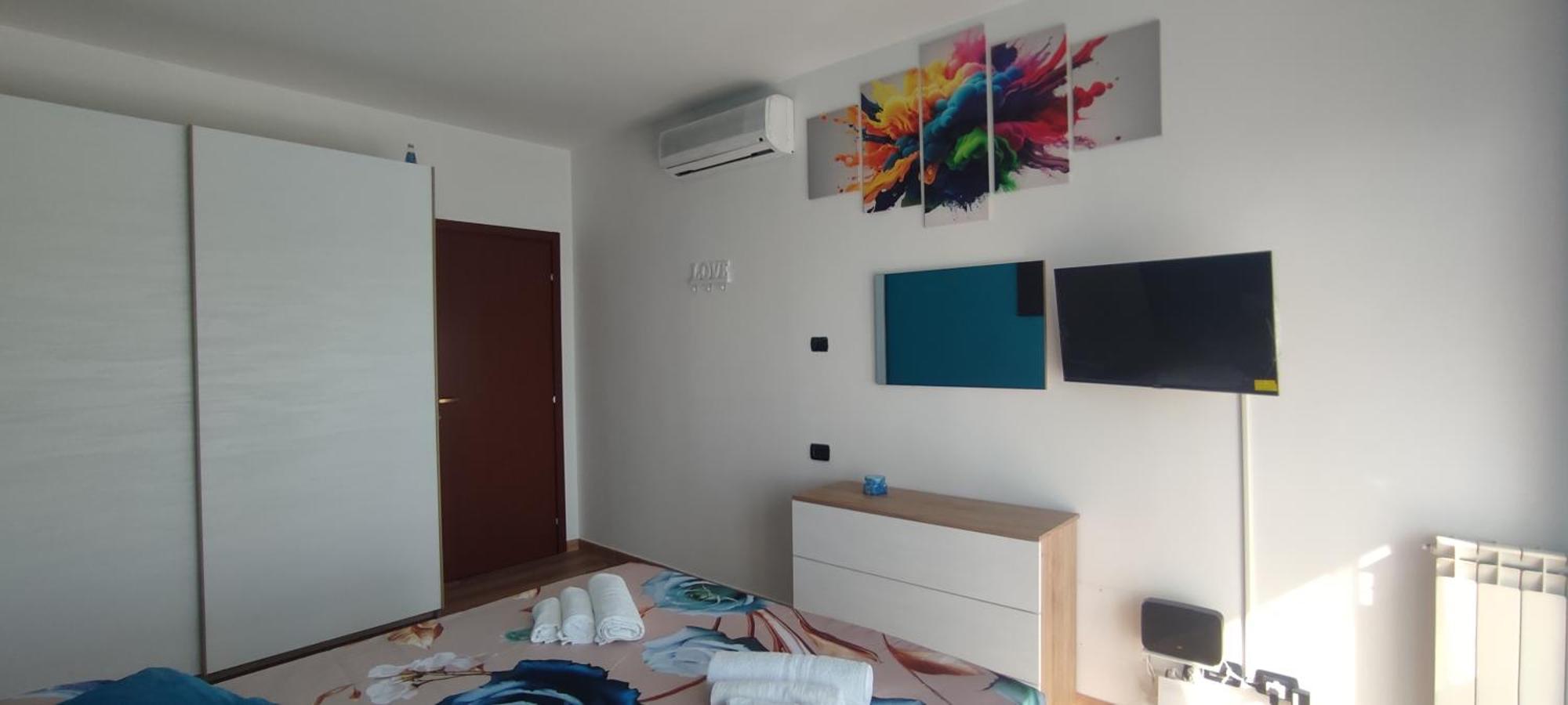 Love Home Apartament Near The Airport ฟิวมิชีโน ภายนอก รูปภาพ