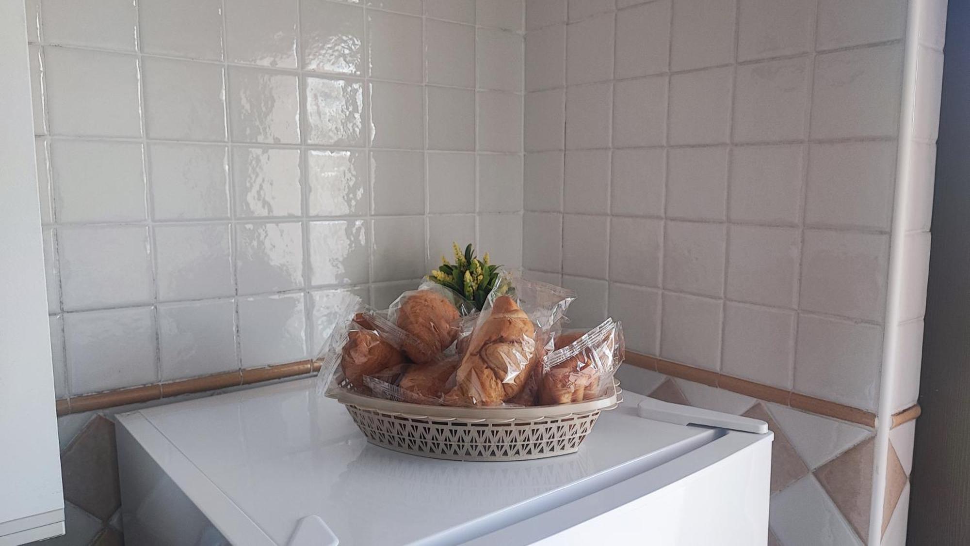 Love Home Apartament Near The Airport ฟิวมิชีโน ภายนอก รูปภาพ