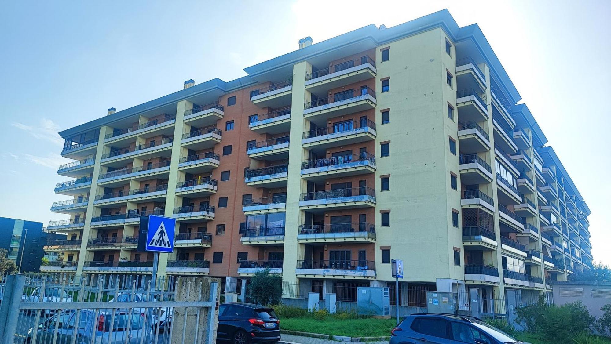 Love Home Apartament Near The Airport ฟิวมิชีโน ภายนอก รูปภาพ